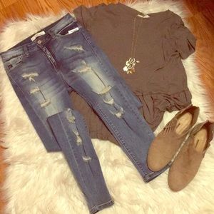 Medium wash ripped Kancan jeans